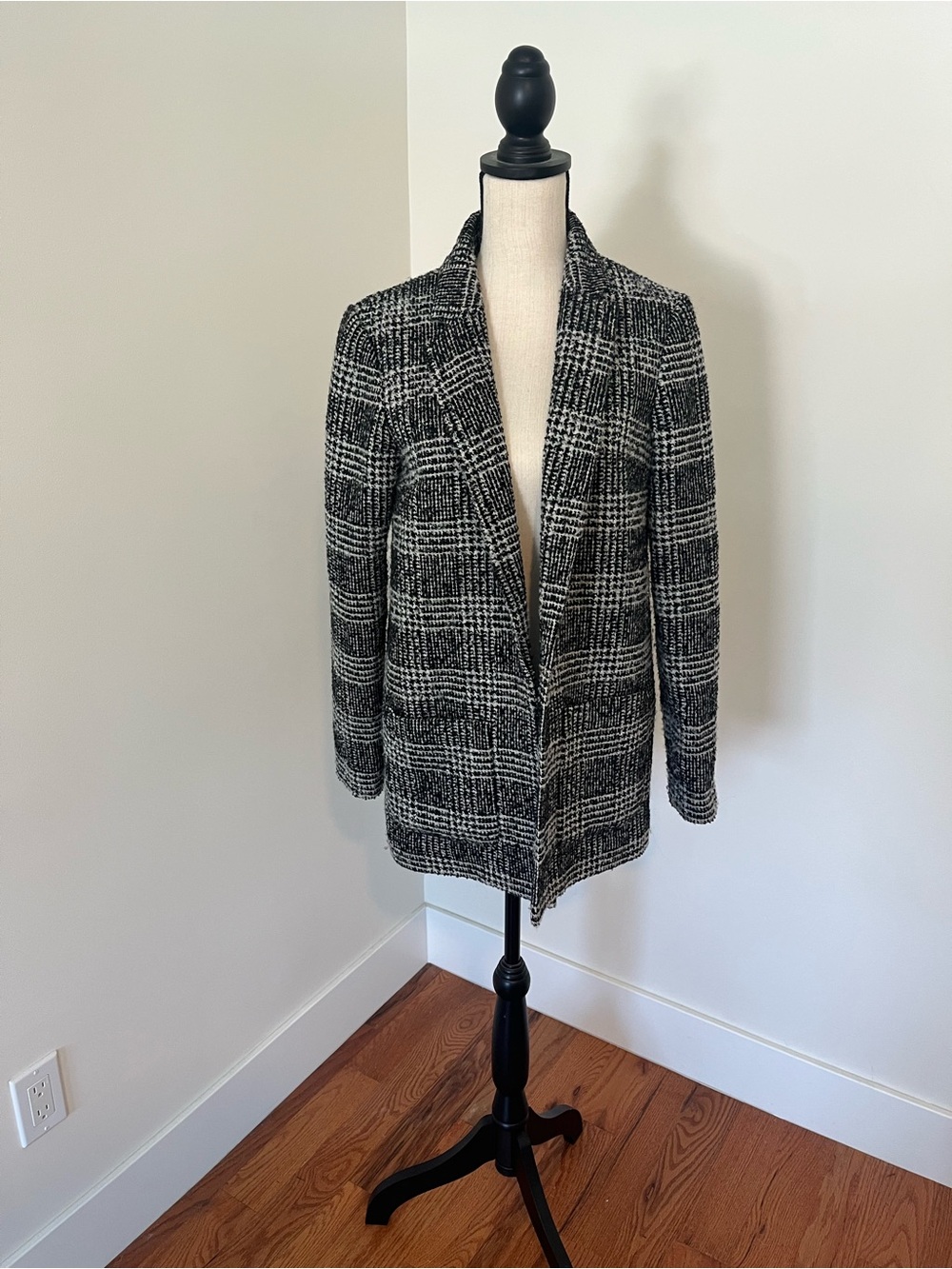 H&M Grey & White Plaid Longline Blazer